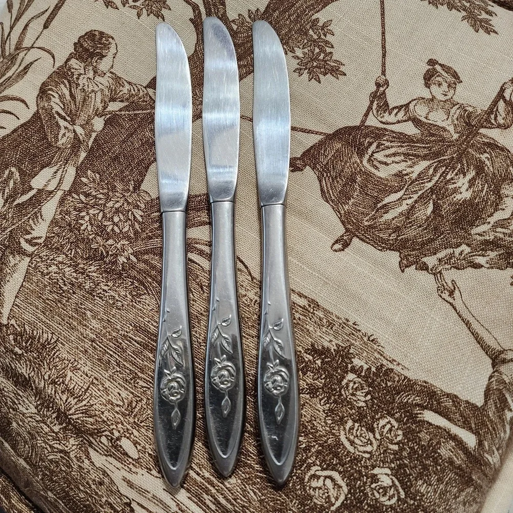 3 x Oneida Community MY ROSE Stainless Steel Hollow Handle Dinner Knives 8 1/2